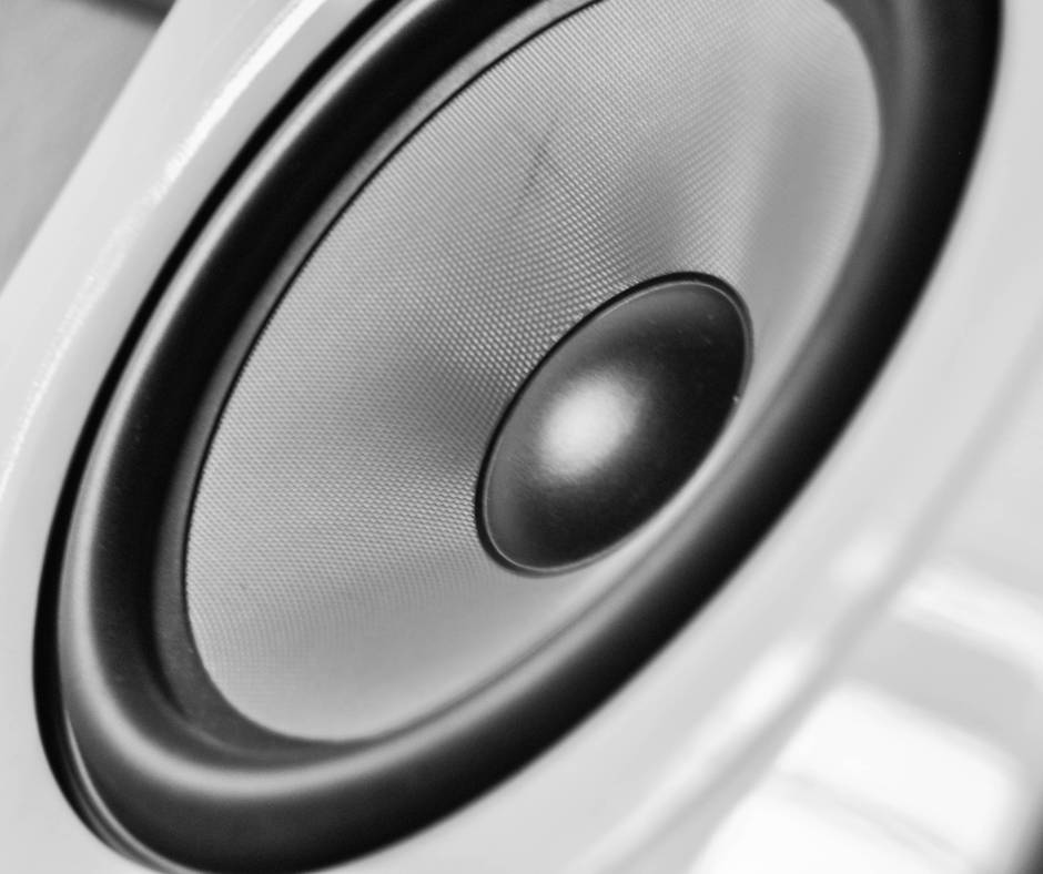 How Room Acoustics Affect Floorstanding Speaker Performance