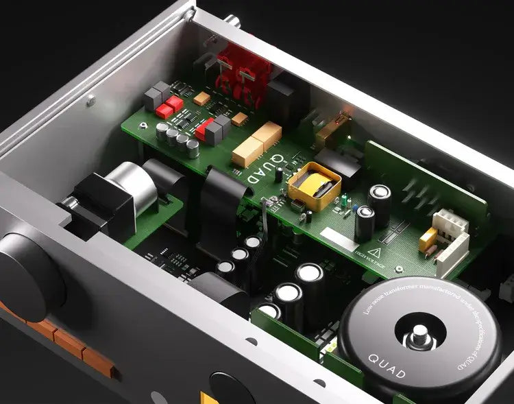 QUAD 33 Pre Amplifier