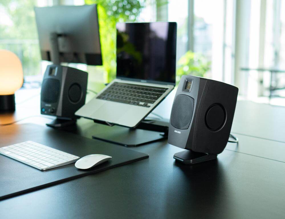 ADAM Audio D3V Active Desktop Monitor System