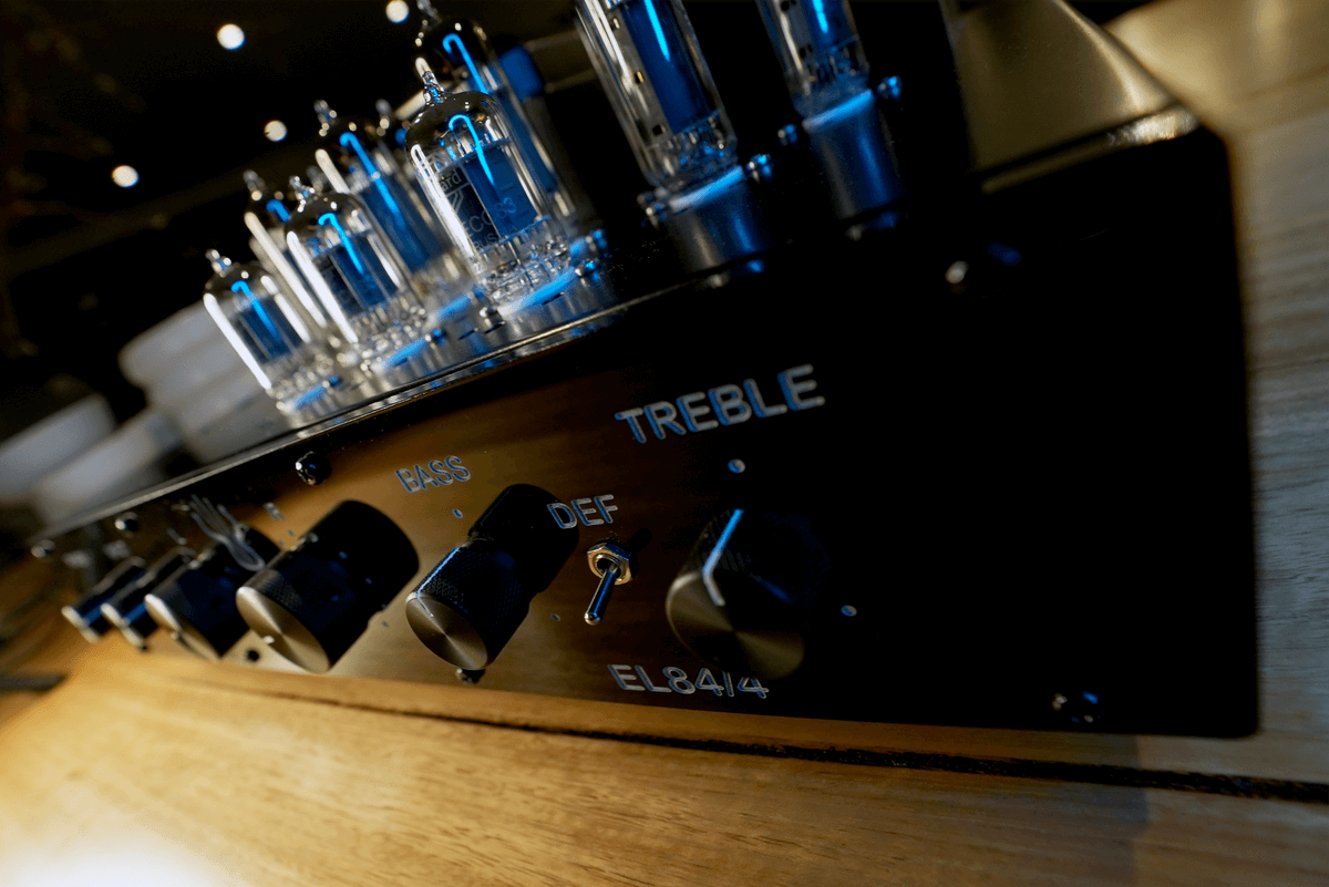 Lyrebird EL84/4 Integrated Amplifier