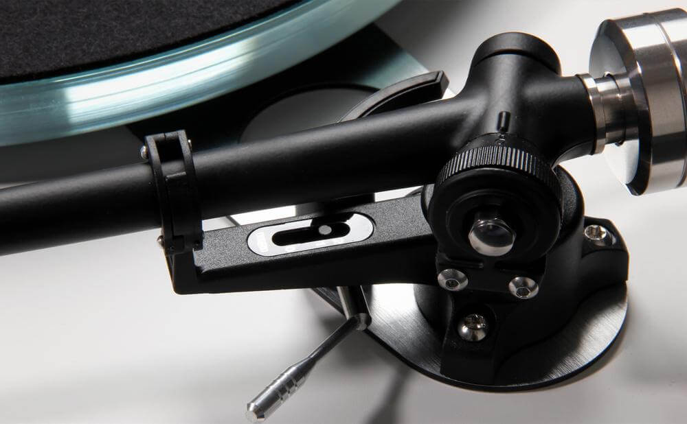 Rega Planar 6 Turntable (with Ania Pro Cartridge)