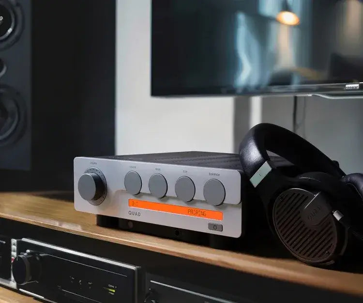 QUAD 3 Integrated Amplifier