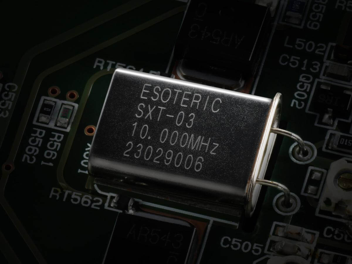 Esoteric G-05 Master Clock Generator