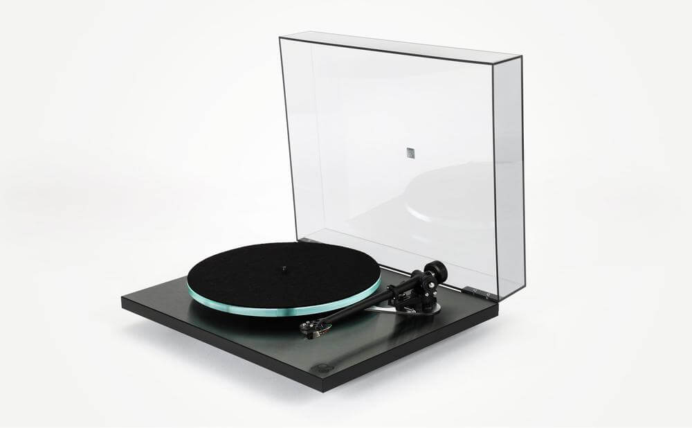 Rega Planar 3 Turntable RS (with ND5 Cart and Neo PSU)
