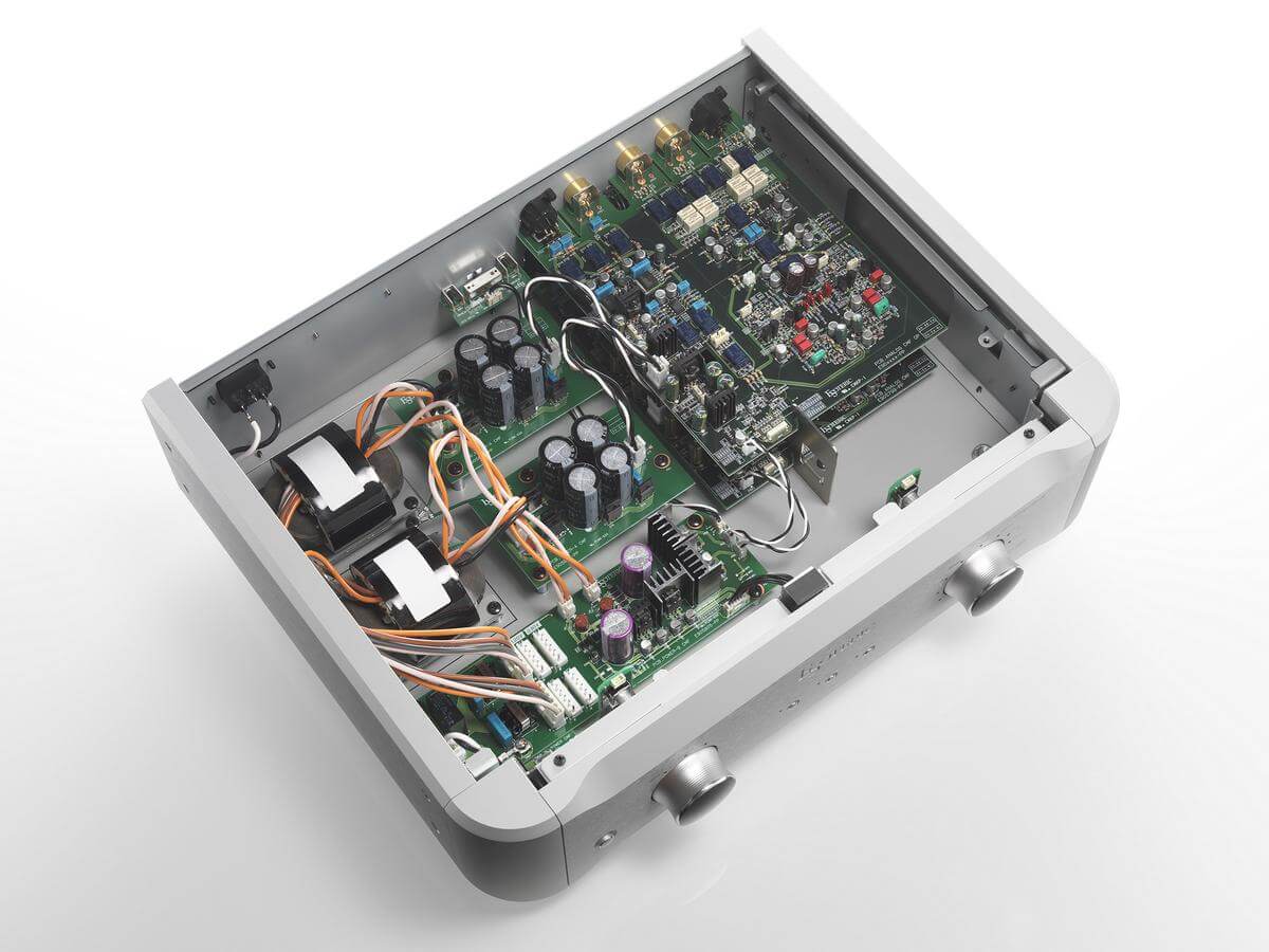 Esoteric E-02 Reference Stereo Phono Pre-amplifier